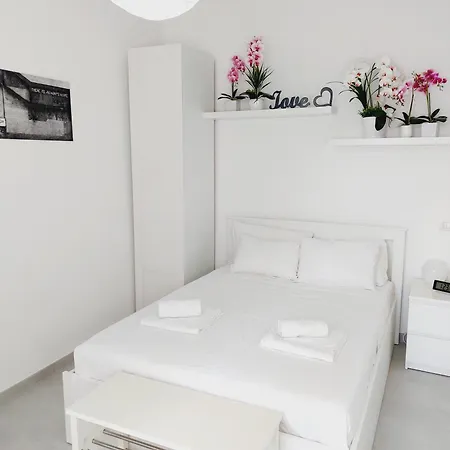 Apartment I